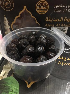 Kurma Ajwa Madinah